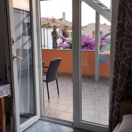 3 Palme * Medolino