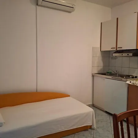 Apartment 3 Palme